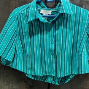 Zara crop shirt